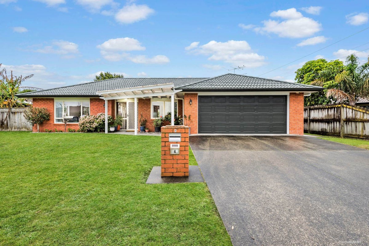 4 Morewa Place, Takanini, Auckland - Carousel 1
