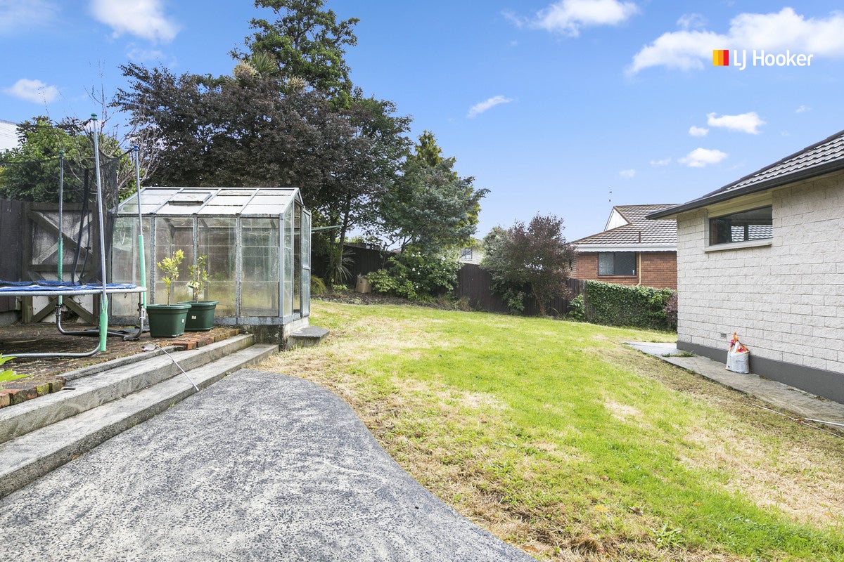 39 Gebbie Street, Kinmont Park, Mosgiel - Carousel 16