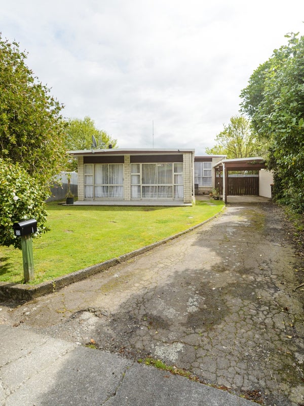 22 Catlins Crescent, Milson, Palmerston North - Carousel 17