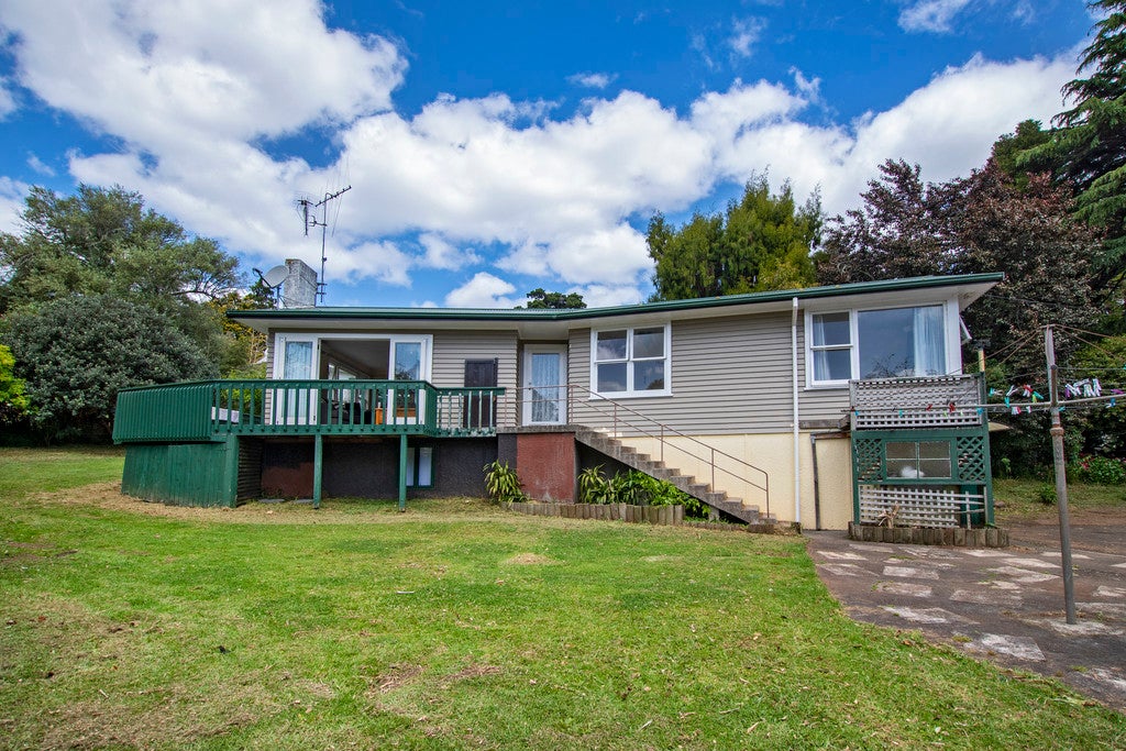 27 Carr Street, Kamo, Whangarei - Carousel 2