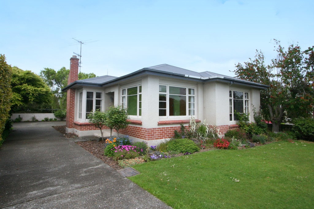 591 Tay Street, Hawthorndale, Invercargill - Carousel 1