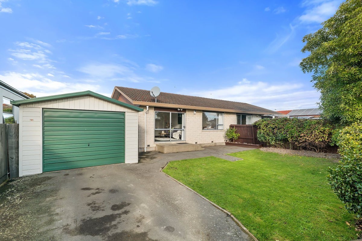 1/6 Randolph Street, Woolston, Christchurch - Carousel 1