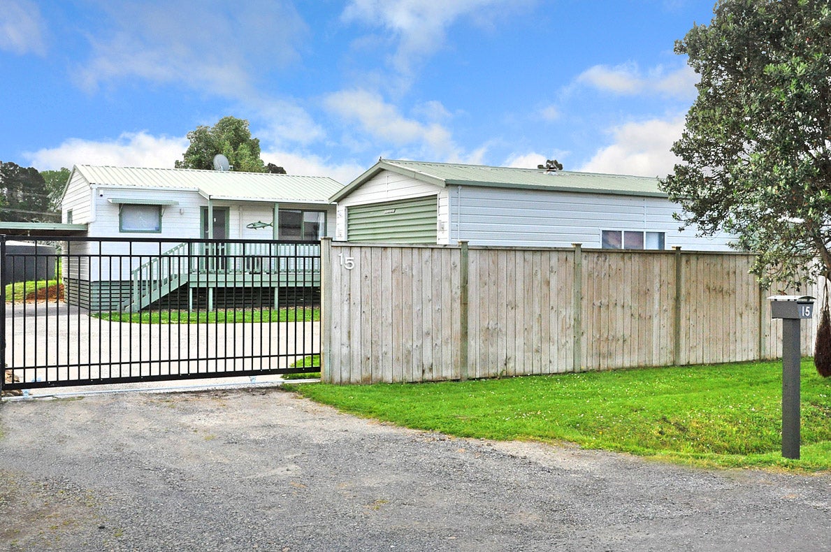 15 Kowhai Avenue, Pokeno - Carousel 1