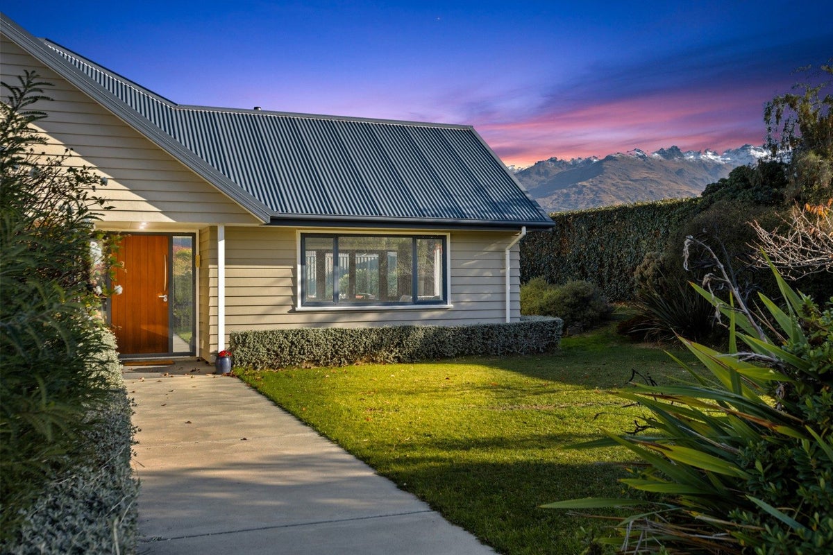 5 Ethereal Crescent, Mount Pisa, Cromwell - Carousel 2