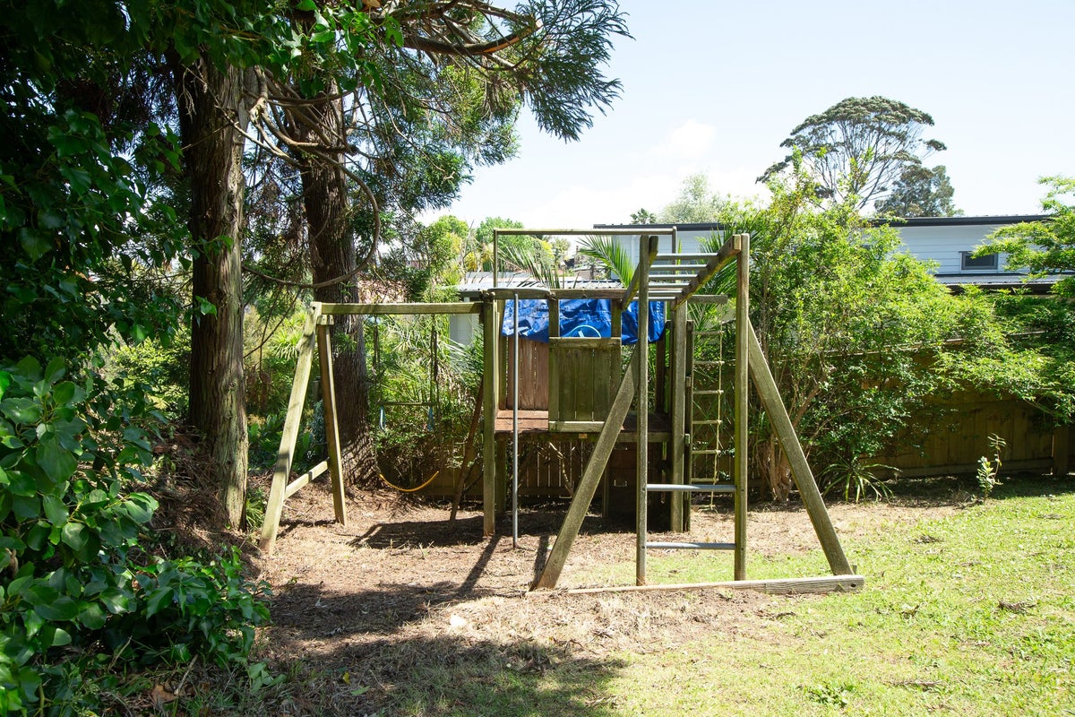 19 Maxine Place, St Heliers, Auckland - Carousel 21