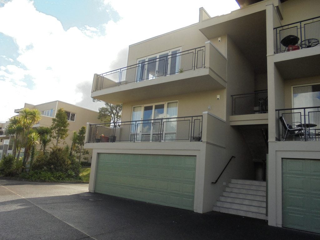 5/166 Mokoia Road, Chatswood, Auckland - Carousel 1