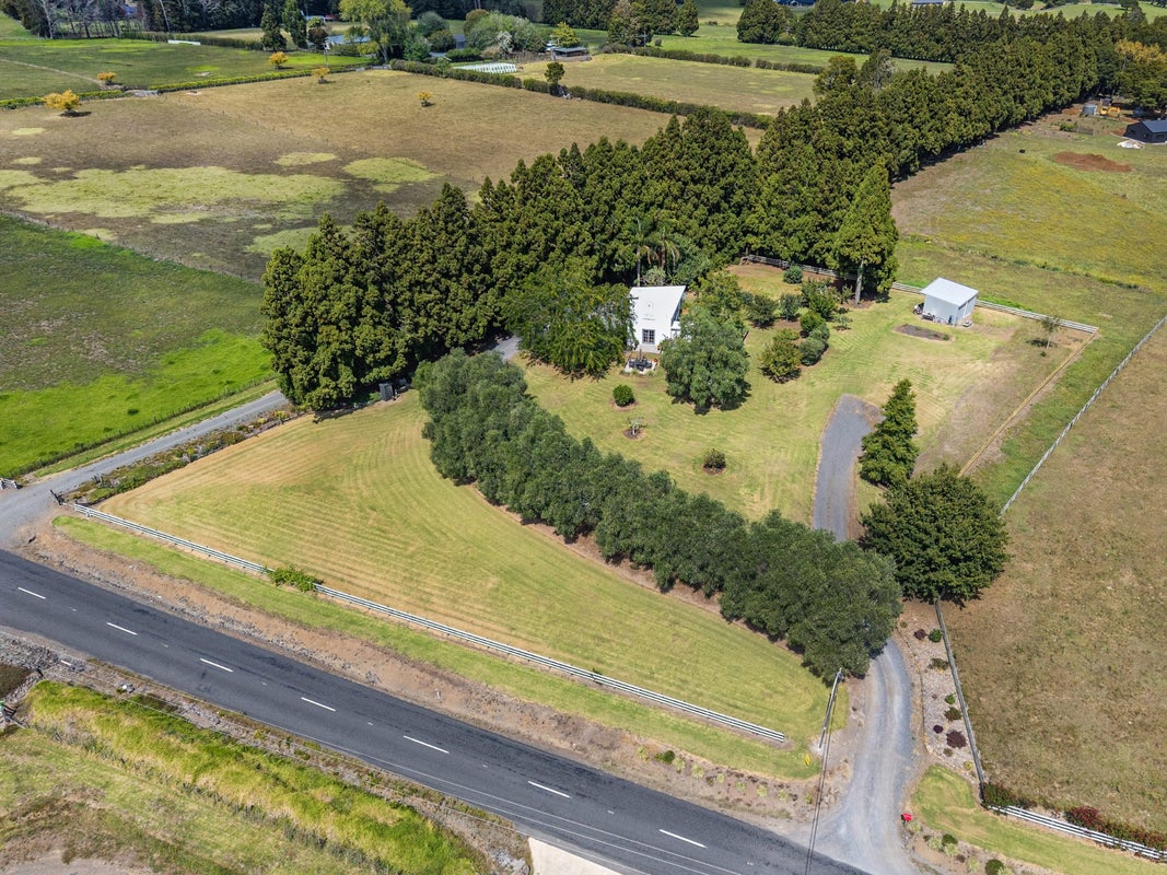 133 Apotu Road, Kamo - Carousel 1