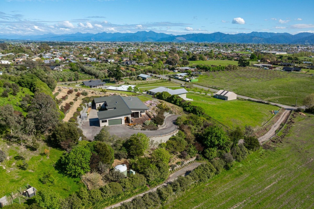 198 Wither Road, Witherlea, Blenheim - Carousel 48