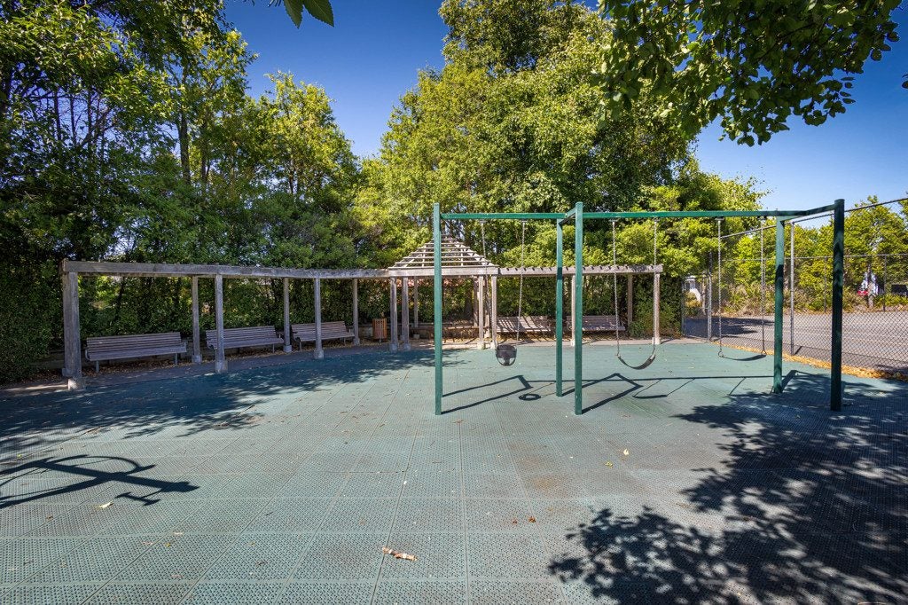 7 Ashgrove Court, Lincoln, Lincoln - Carousel 29