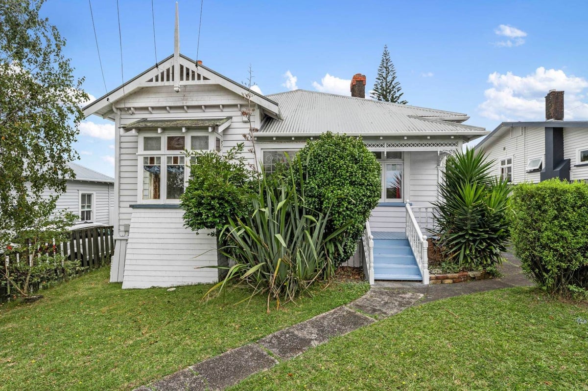 18 Henry Street, Avondale, Auckland - Carousel 1