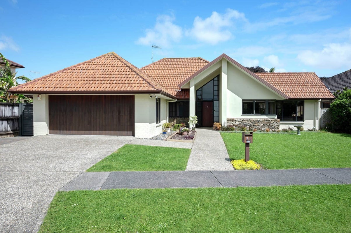 21 Kelvin Hart Drive, East Tamaki, Auckland - Carousel 1
