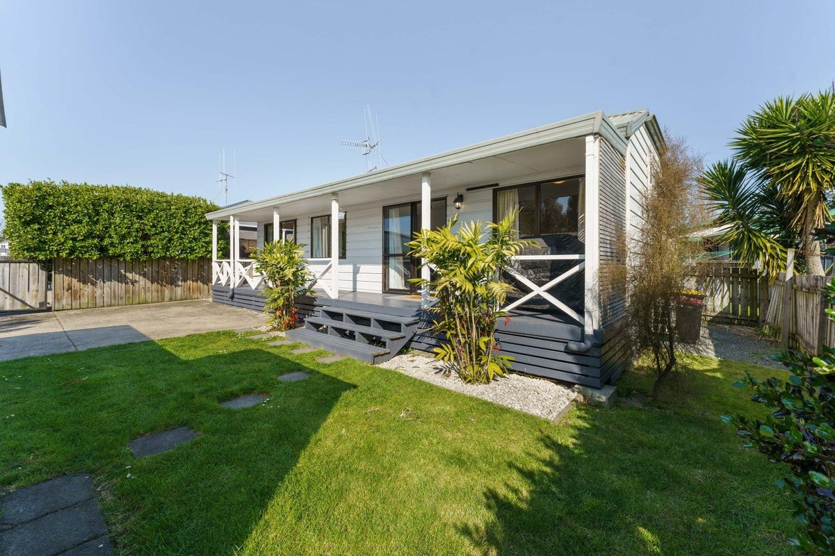 5B Olivine Street, Poike, Tauranga - Carousel 1
