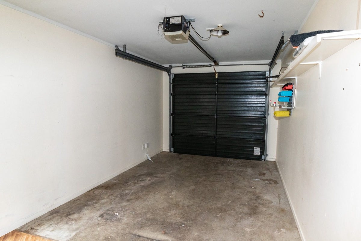 8 Princess Street, Newtown, Wellington - Carousel 21