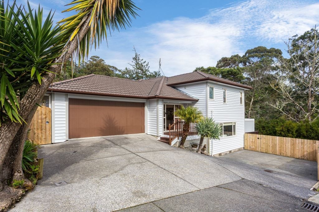 39 Condor Place, Unsworth Heights, Auckland - Carousel 1