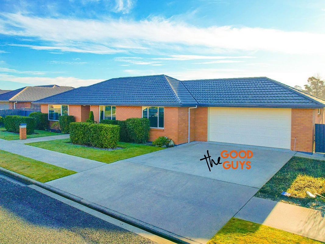 27 Hannah Place, Holmes Hill, Oamaru - Carousel 1