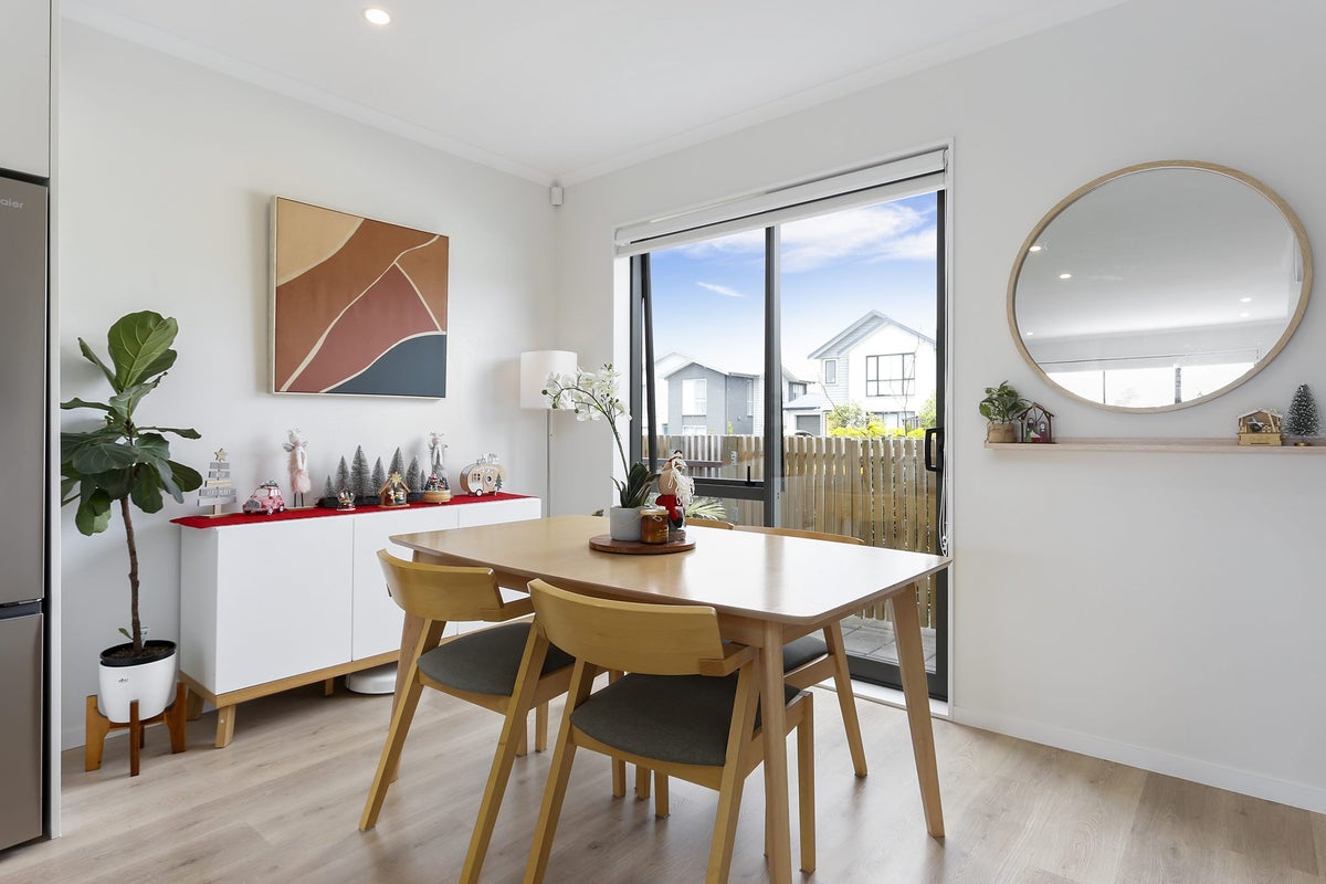 70 Manutewhau Road, Massey, Auckland - Carousel 2