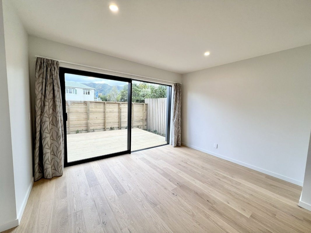 35 Ludlam Crescent, Woburn, Lower Hutt - Carousel 2