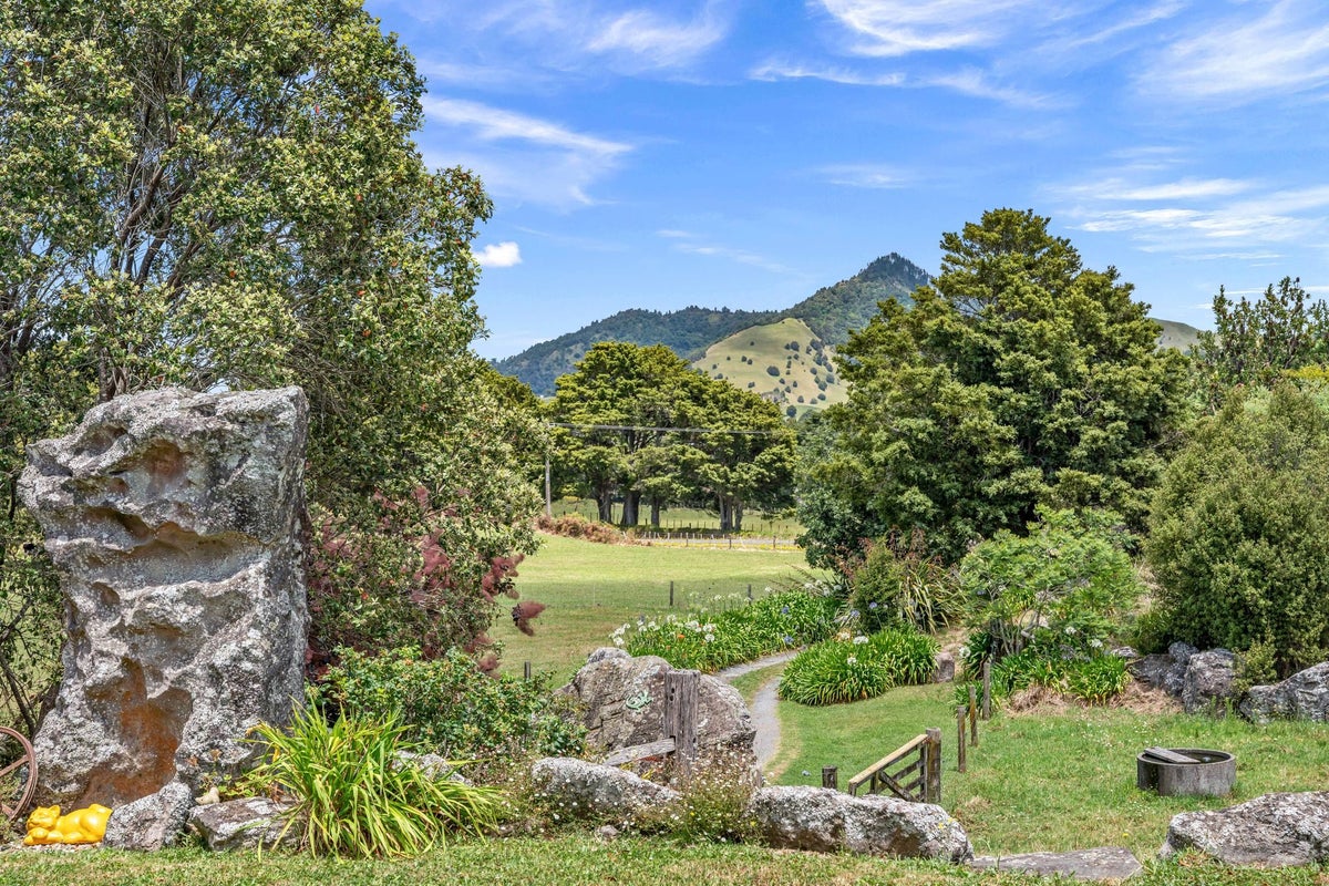 121 Tauraroa Road, Whangarei - Carousel 46