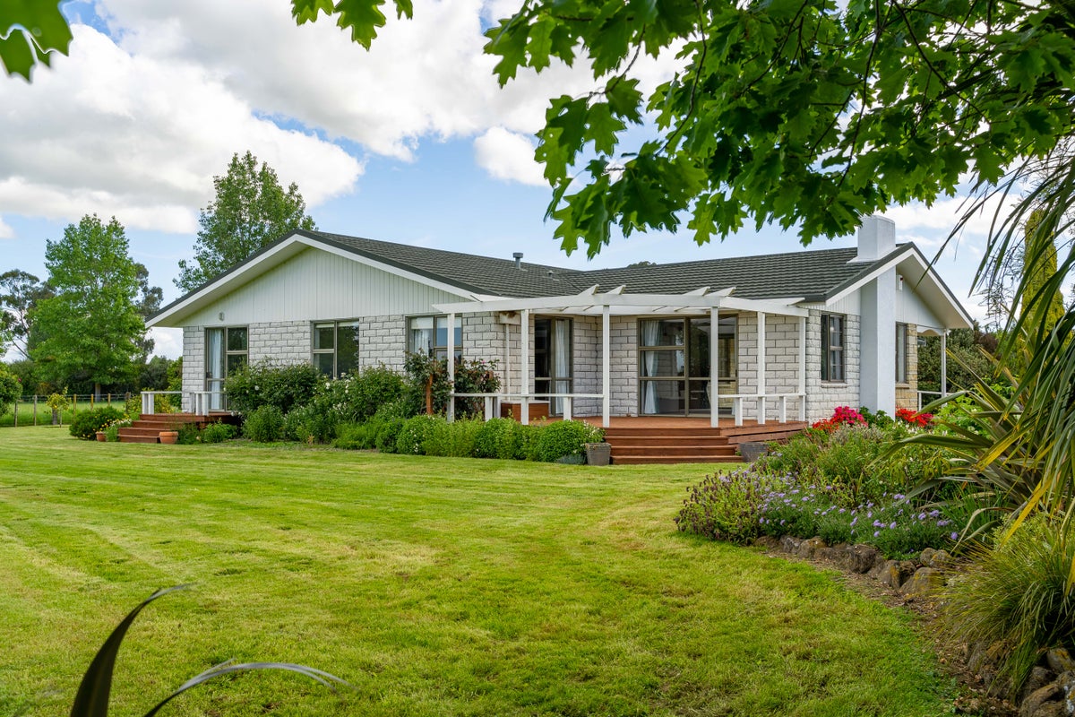67 Chamberlain Road, Upper Plain - Carousel 2