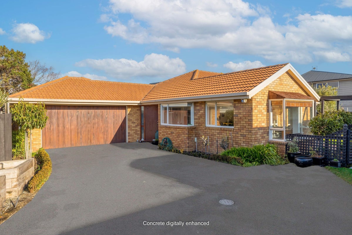 322A Pine Avenue, South New Brighton, Christchurch - Carousel 1