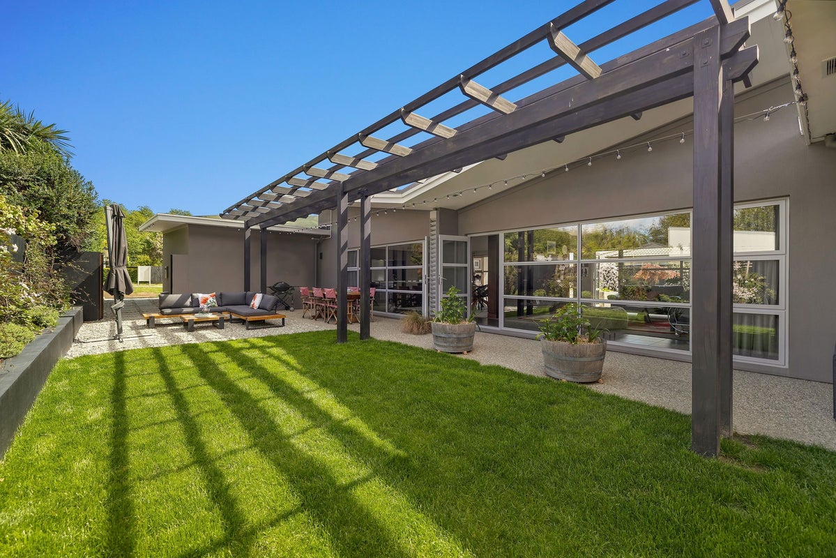 52 Sylvan Street, Lake Hayes, Queenstown - Carousel 2
