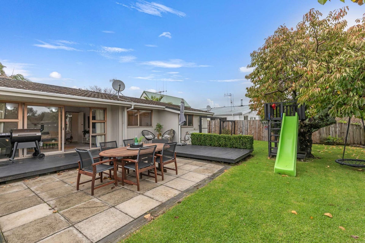 1 Te Wati Street, Maungatapu, Tauranga - Carousel 1