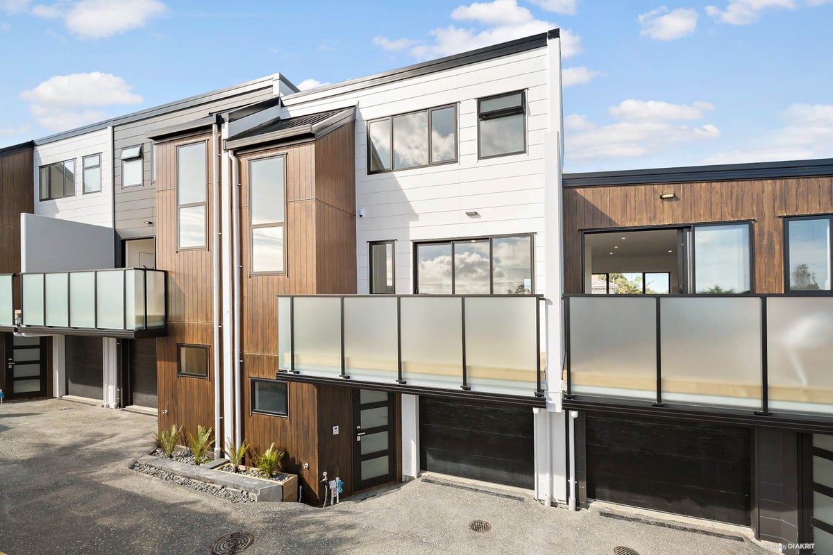 128B Forrest Hill Road, Forrest Hill, Auckland - Carousel 2