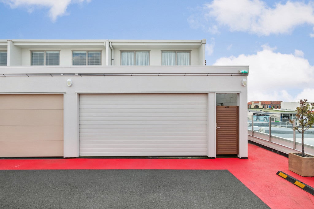 222/24 Wellington Street, Howick, Auckland - Carousel 2
