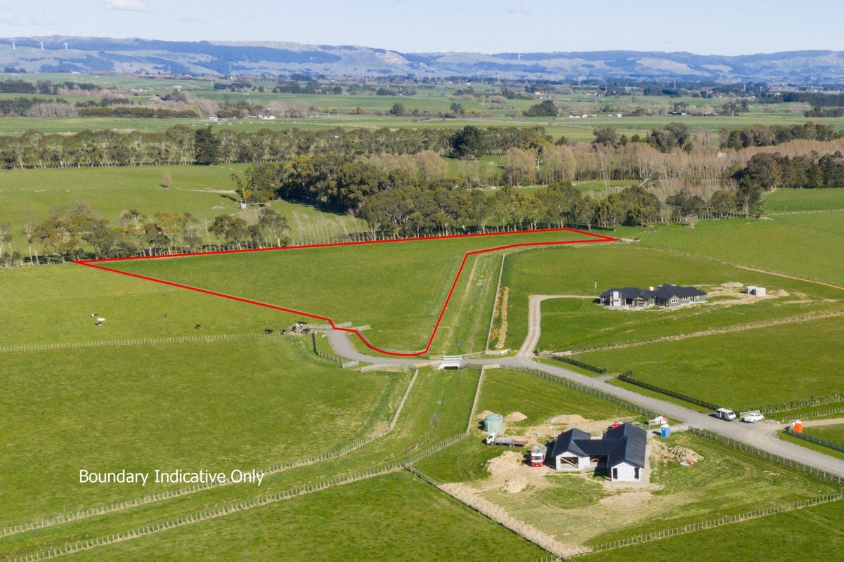 11 Tirohanga Lane, Aorangi, Feilding - Carousel 1