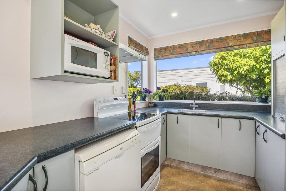 14 Auld Street, Saint Kilda, Dunedin - Carousel 2