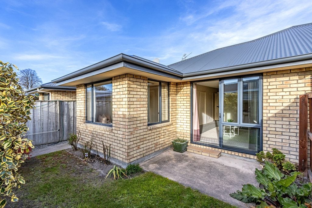 4/13 Hobson Street, Woolston, Christchurch - Carousel 2