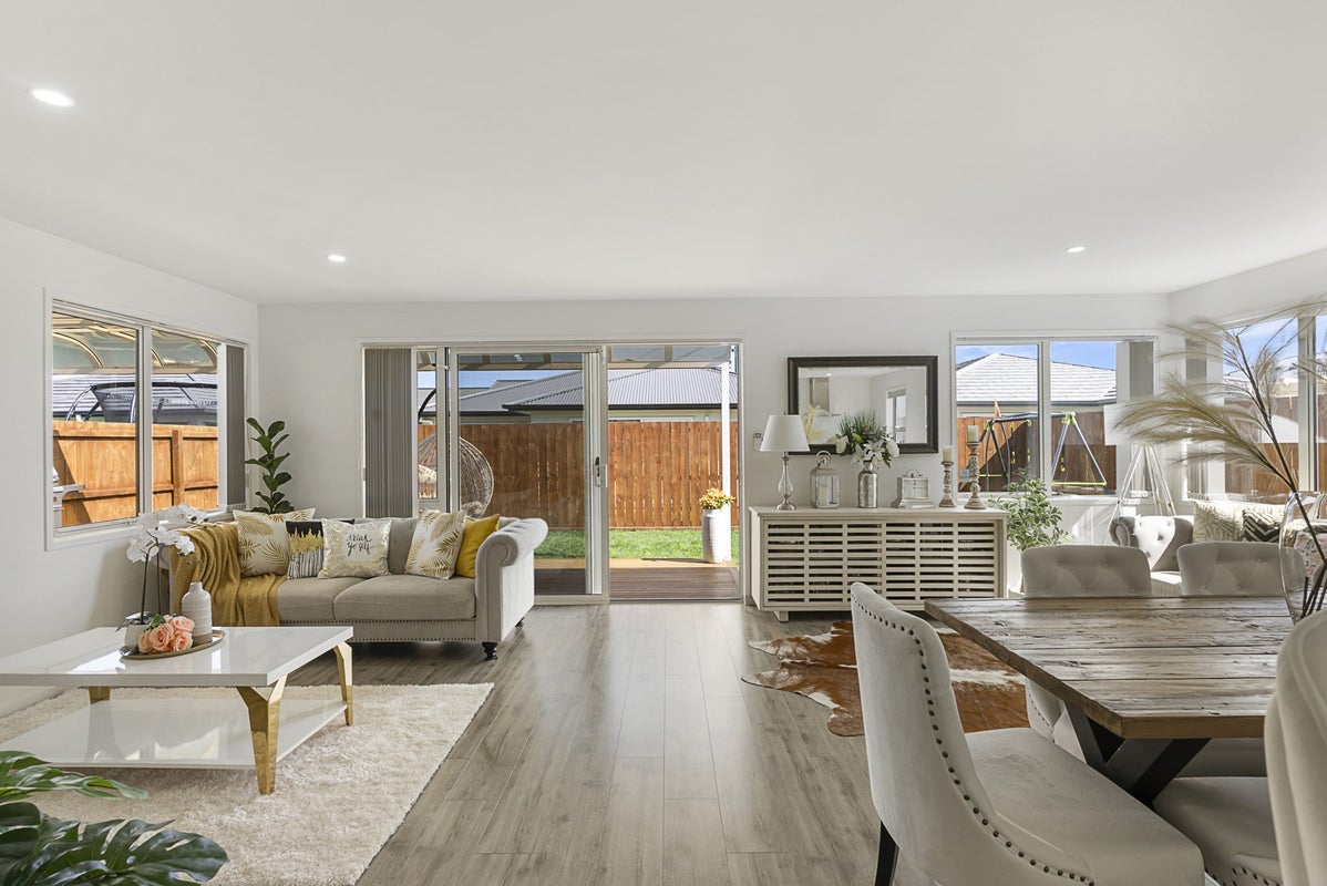 8 Aero Place, Takanini, Auckland - Carousel 2