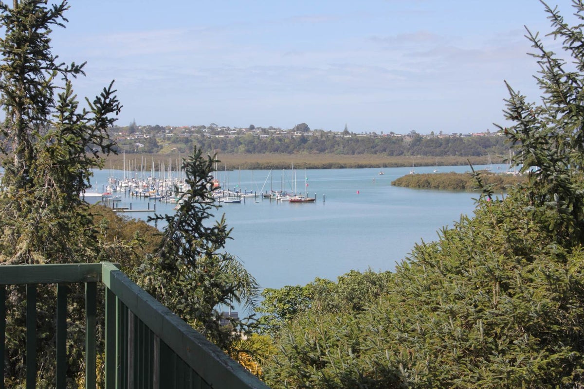 38 Tanekaha Drive, Parahaki, Whangarei - Carousel 1