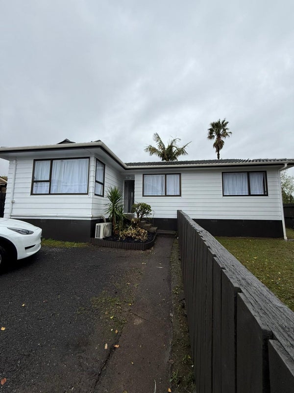 9 Edwin Freeman Place, Ranui, Auckland - Carousel 2