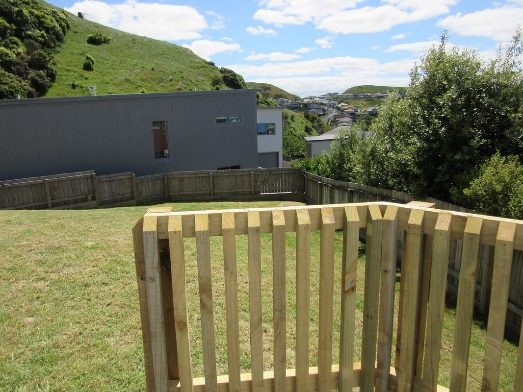 36B Erlestoke Crescent, Churton Park, Wellington - Carousel 14