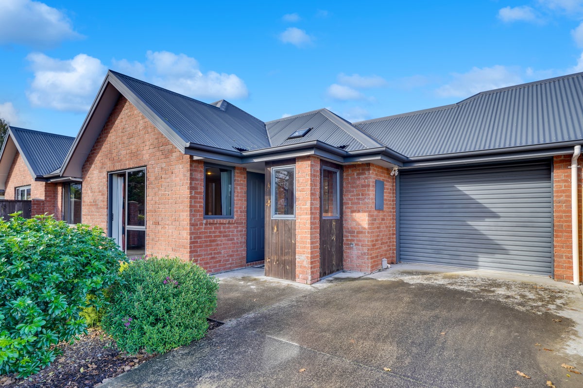 112 Riverlaw Terrace, Saint Martins, Christchurch - Carousel 1