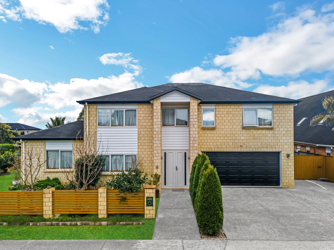2 Creeve Place, Flat Bush, Auckland - Carousel 1