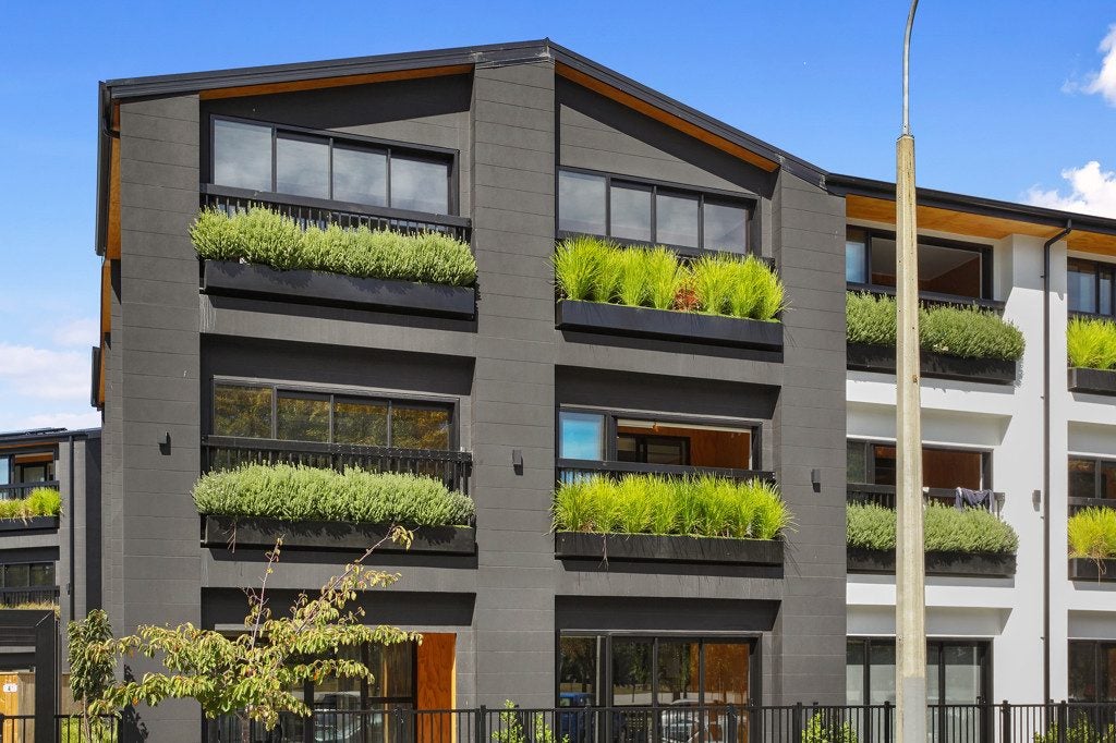 105/466 Hagley Avenue, Christchurch Central, Christchurch - Carousel 1