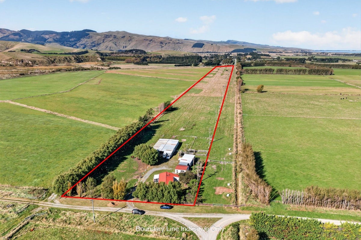 65 Burneys Road, Christchurch - Carousel 2