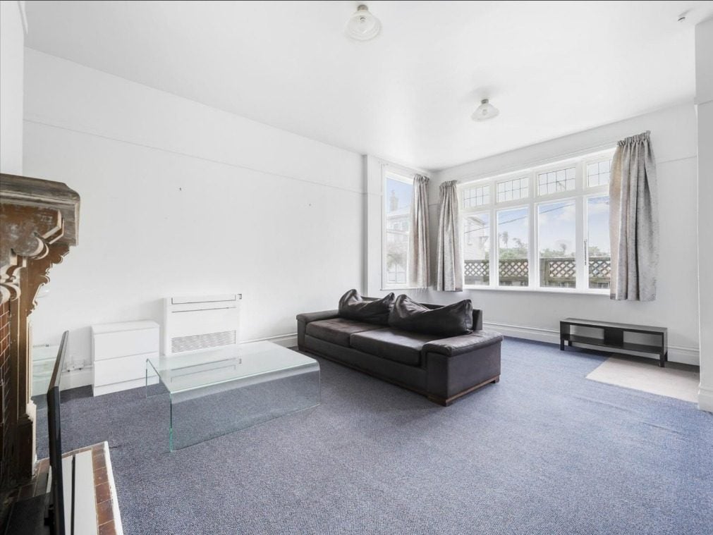 54 Roxburgh St, Mount Victoria, Wellington - Carousel 2
