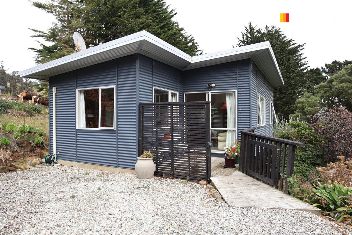 23 Owen Street, Green Island, Dunedin - Carousel 1