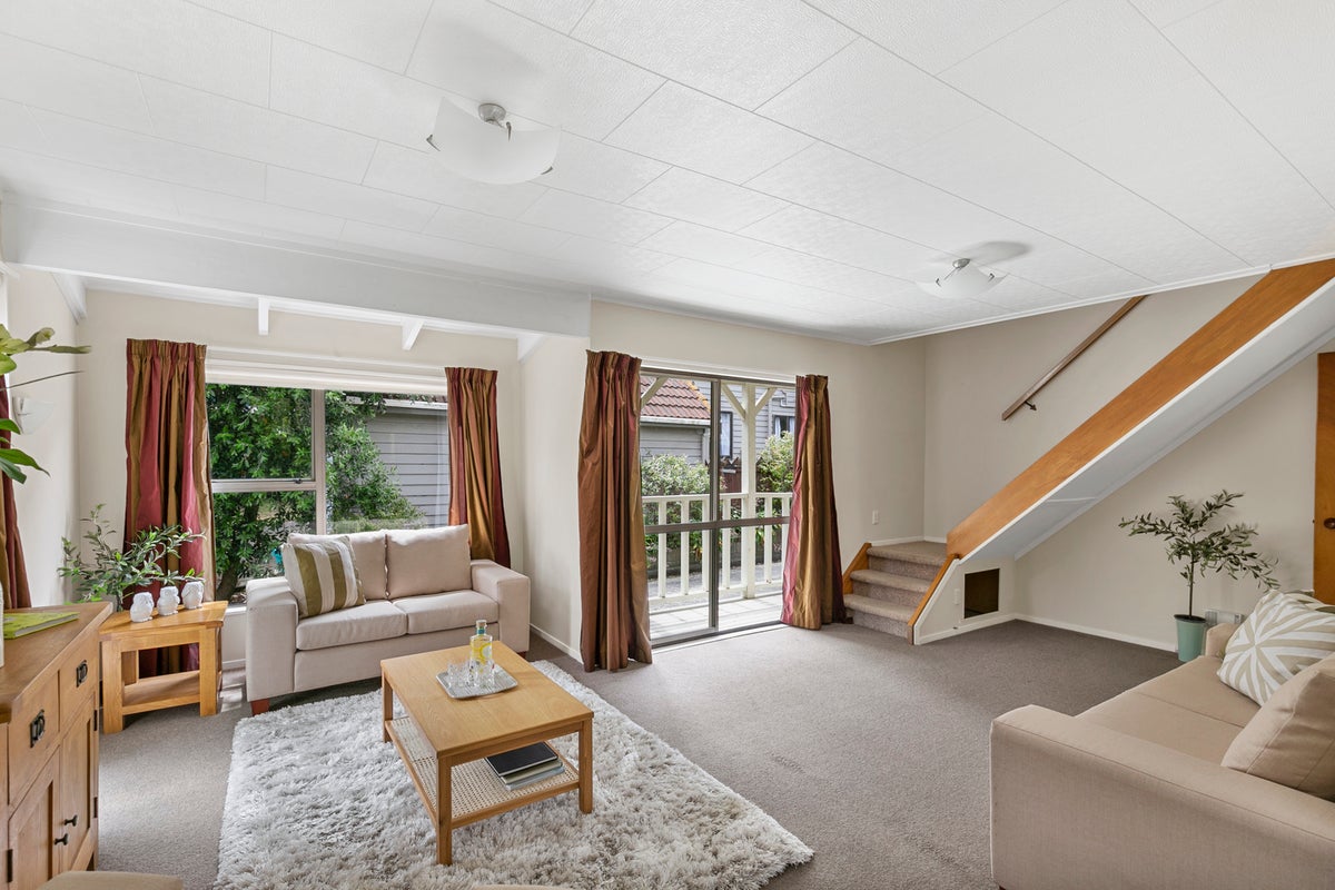108 Weka Street, Miramar, Wellington - Carousel 2