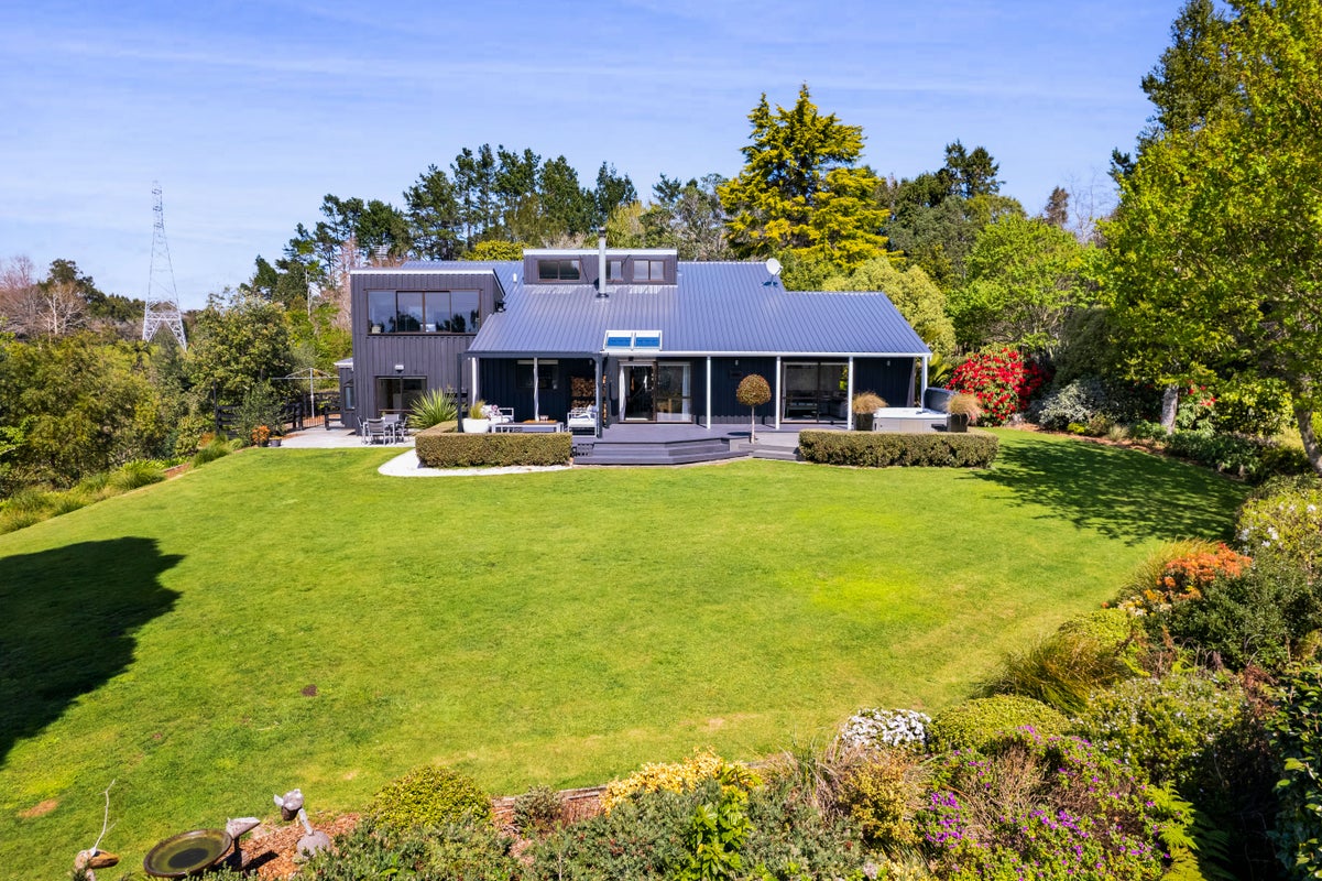 34 Ridgewood Drive, Ridgewood, New Plymouth - Carousel 35