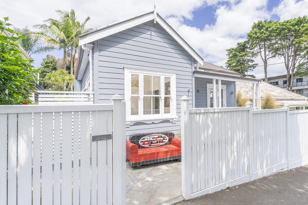 240 Richmond Road, Grey Lynn, Auckland - Carousel 1