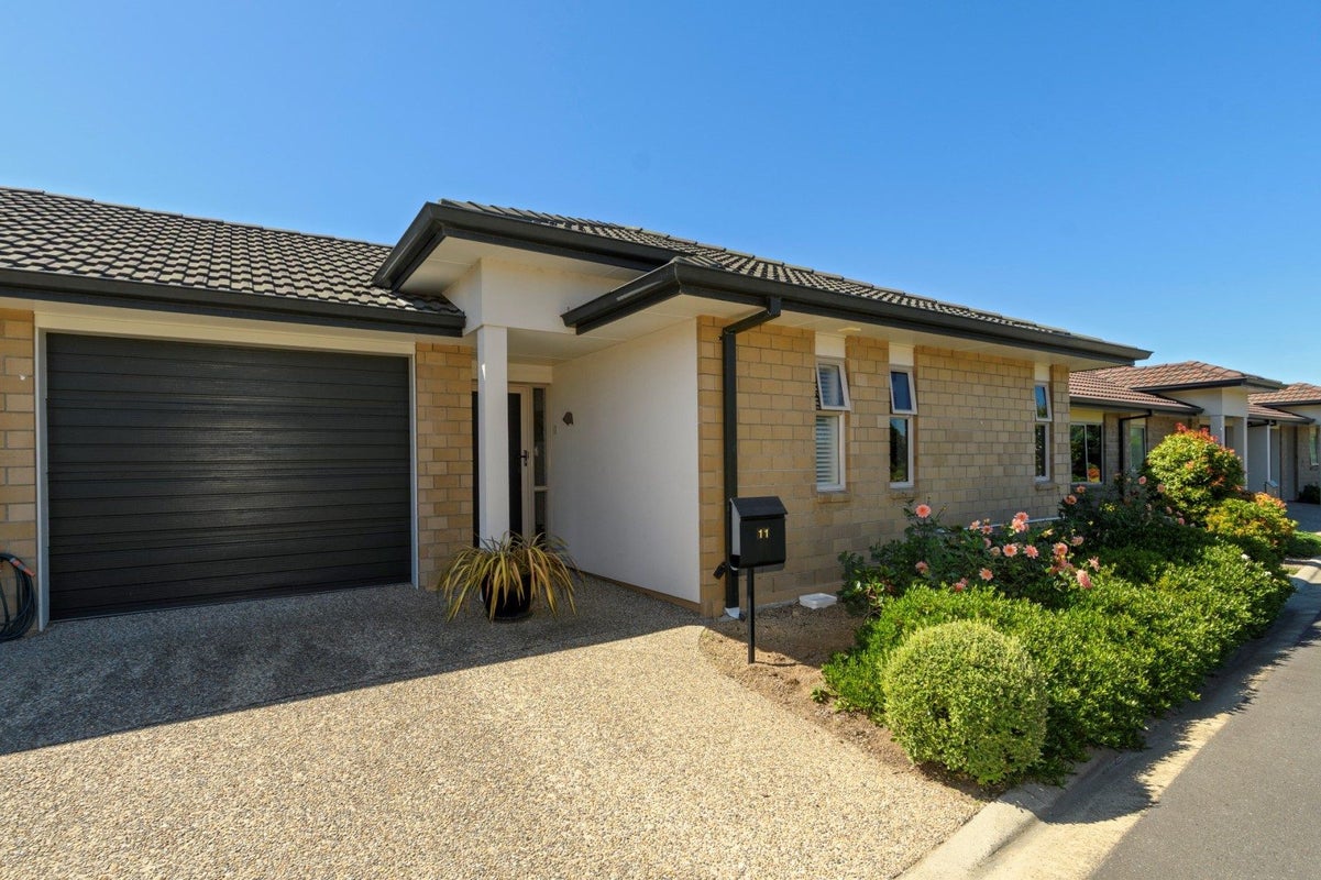 11 Havenbrook Way, Pyes Pa, Tauranga - Carousel 1
