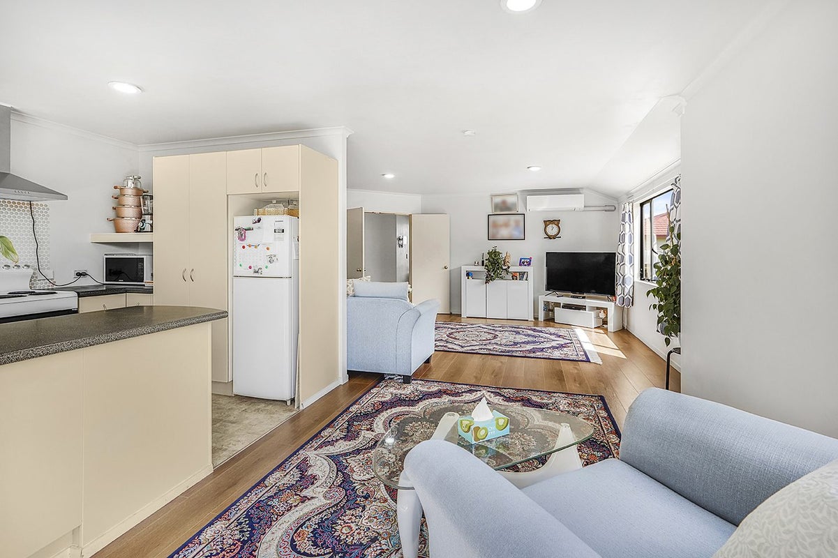 2 Whinfell Lane, Nawton, Hamilton - Carousel 2