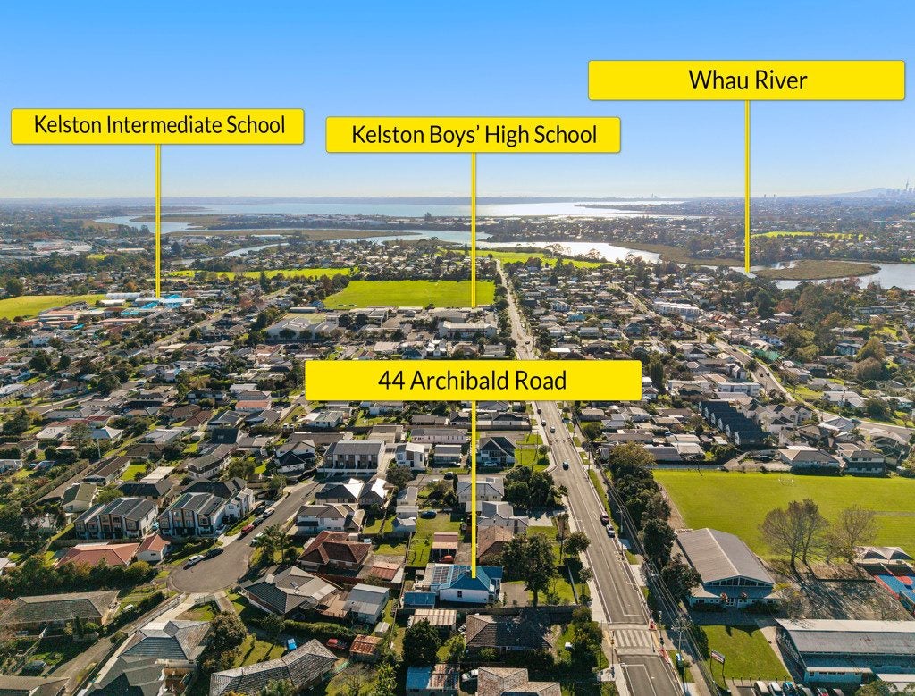 44 Archibald Road, Kelston, Auckland - Carousel 16