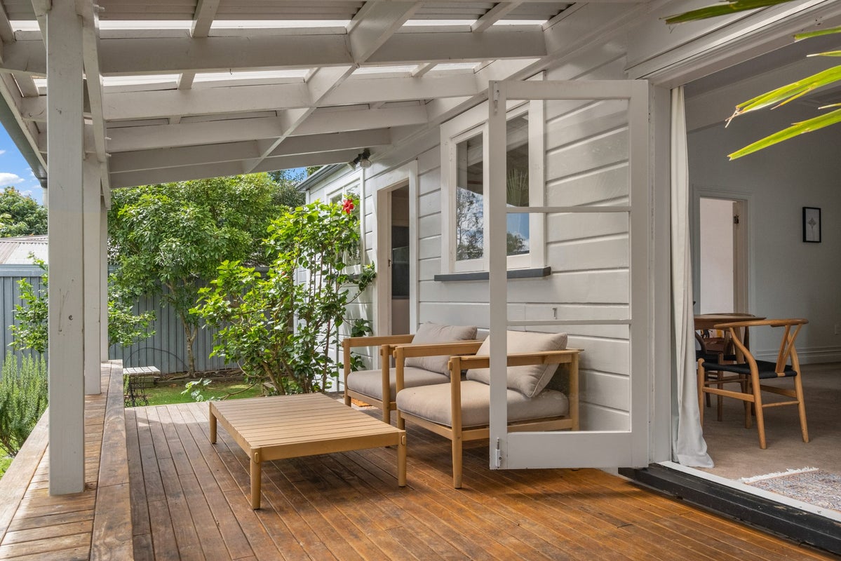 366 Clifford Street, Mangapapa, Gisborne - Carousel 1