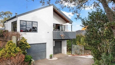 2/25 LINWOOD AVE, Forrest Hill, Auckland - Carousel 1