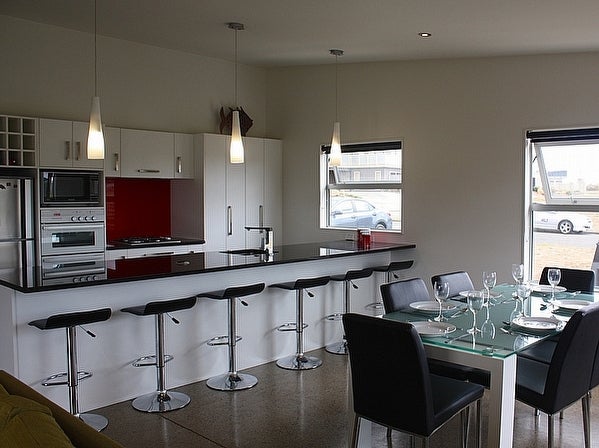 52 Kent Avenue, Waitarere Beach, Levin - Carousel 2
